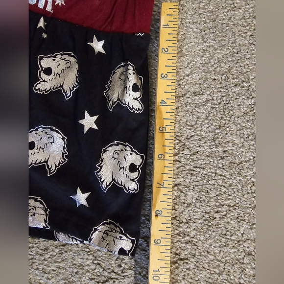 Gryffindor Women's Pajama Shorts - Picture 4 of 5